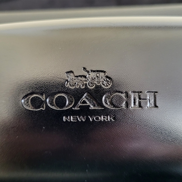 Coach Sleek Black Eyewear Case - Picture 2 of 4